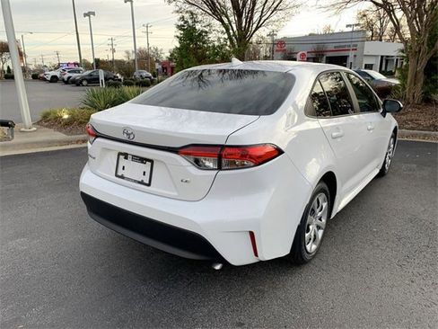 New 2026 Toyota Corolla LE image 8