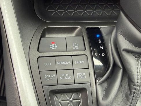 New 2025 Toyota RAV4 XLE image 14