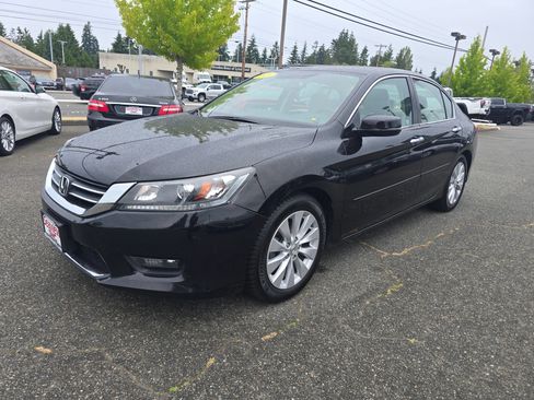 Used 2015 Honda Accord EX image 3