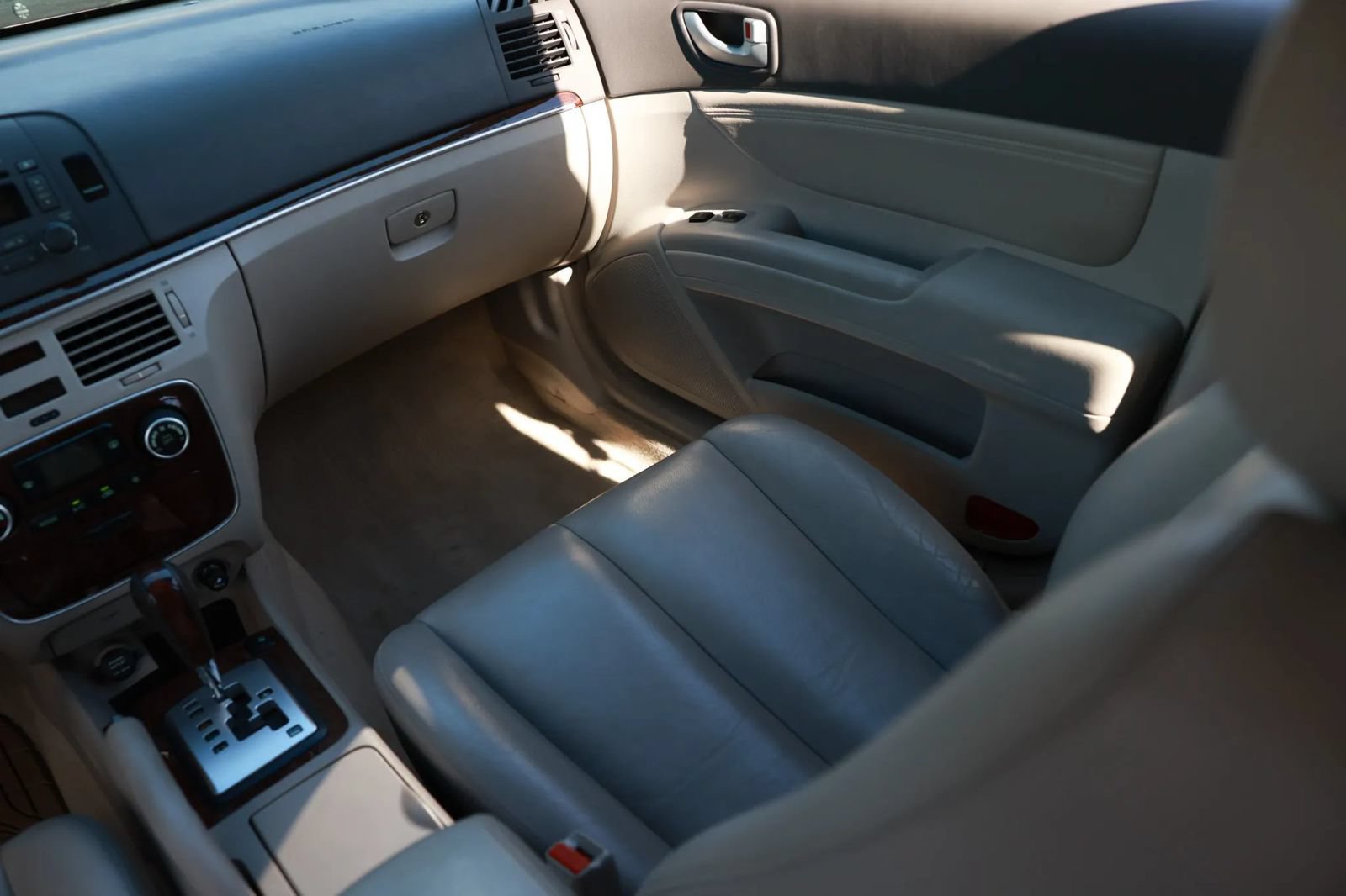 Used 2006 Hyundai Sonata LX FWD image 14