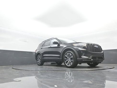 New 2026 Ford Explorer ST-Line image 26