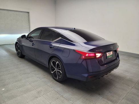 Used 2023 Nissan Altima 2.5 SR FWD image 5