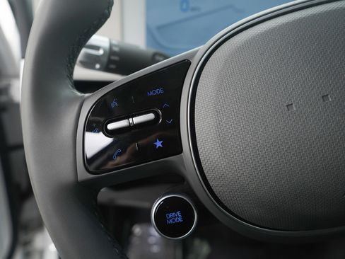 Certified 2023 Hyundai Ioniq 5 SEL image 24