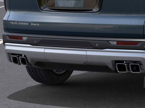 New 2026 Chevrolet Traverse LT w/ Sun and Wheel Package image 14