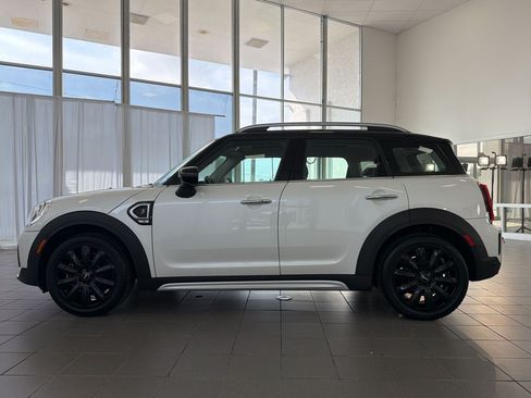 Used 2024 MINI Cooper Countryman S FWD image 2