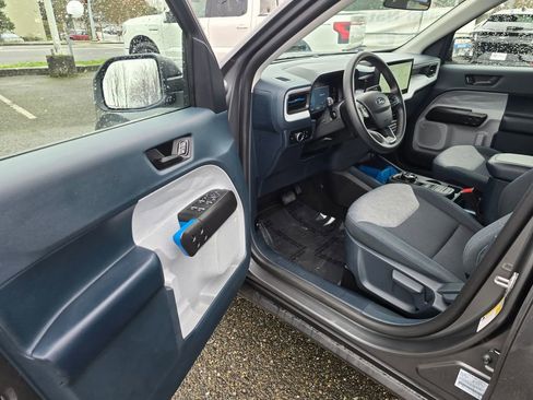 Used 2025 Ford Maverick XLT w/ Equipment Group 302A image 14