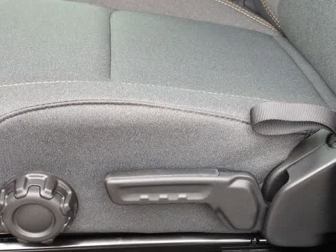 New 2026 Jeep Gladiator Sport image 17