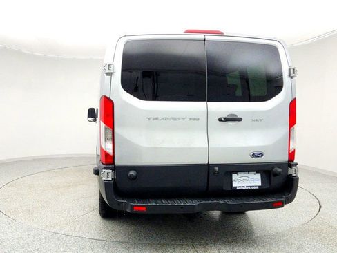 Used 2018 Ford Transit 350 XLT image 6
