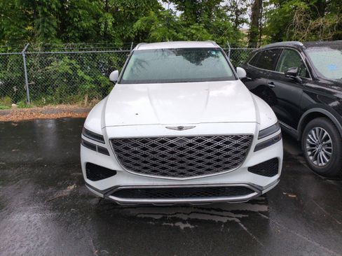 Used 2025 Genesis GV80 2.5T Standard AWD/4WD image 2