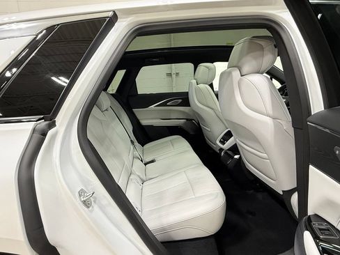 Used 2024 Cadillac Lyriq Luxury RWD image 44