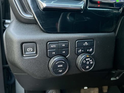 Used 2023 Chevrolet Silverado 1500 RST w/ Convenience Package II AWD/4WD image 20