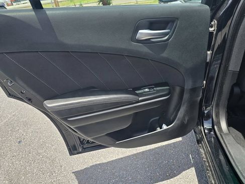Used 2023 Dodge Charger SXT RWD image 13