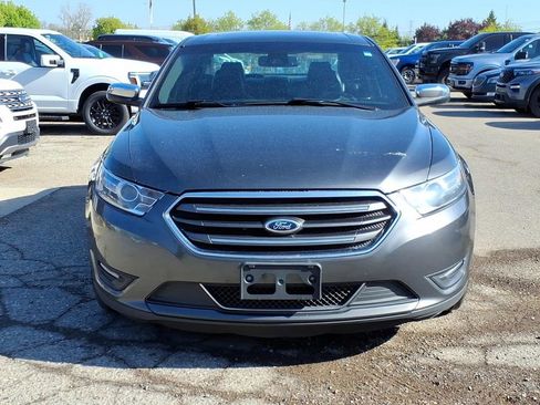 Used 2015 Ford Taurus Limited w/ Equipment Group 301A FWD image 8