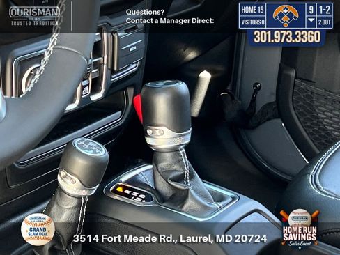 Used 2023 Jeep Wrangler Unlimited Sahara AWD/4WD image 16