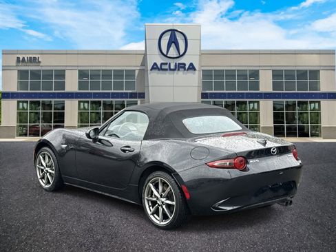 Used 2023 MAZDA MX-5 Miata Grand Touring image 4