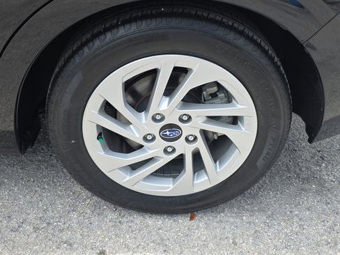 Used 2024 Subaru Impreza 2.0i AWD/4WD image 13