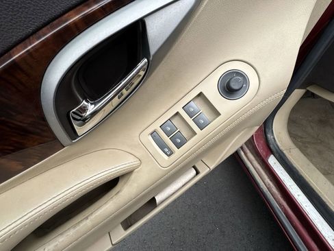 Used 2010 Buick LaCrosse CXS FWD image 23
