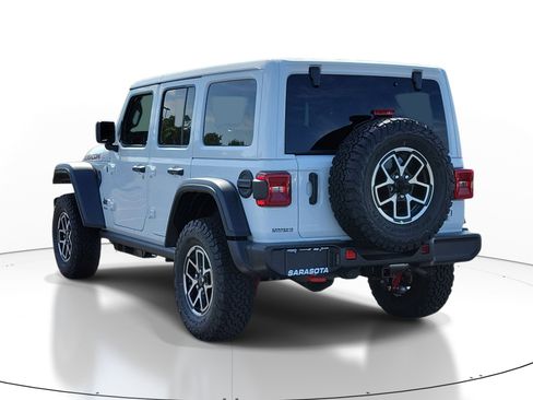 New 2026 Jeep Wrangler Unlimited Rubicon AWD/4WD image 4