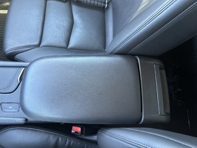 Used 2019 Cadillac XT5 Luxury FWD image 26