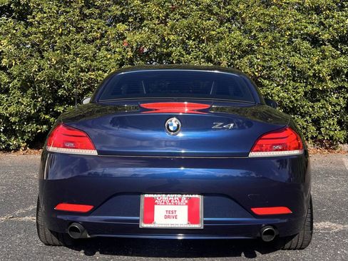 Used 2009 BMW Z4 sDrive35i image 9