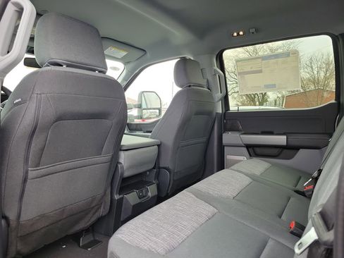 New 2026 Ford F250 XLT image 15