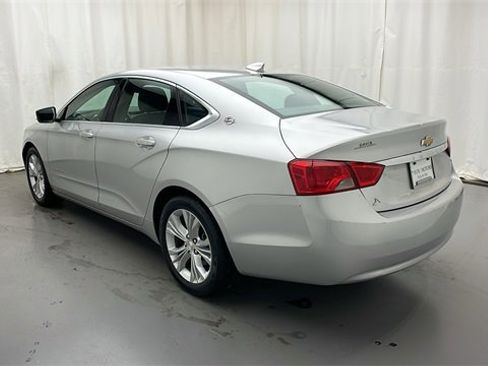 Used 2015 Chevrolet Impala LT image 4