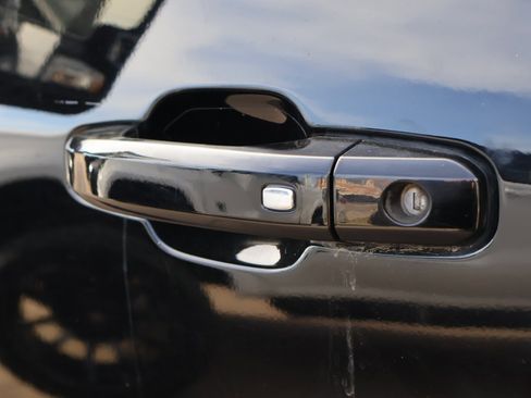 Used 2024 GMC Sierra 2500 AT4 w/ AT4 Premium Plus Package image 21