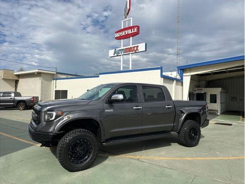 Used 2016 Toyota Tundra Platinum AWD/4WD image 16