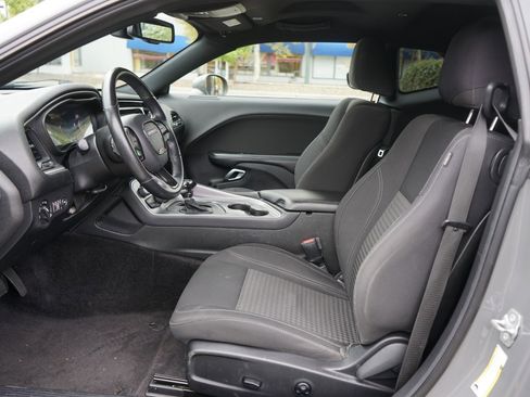 Used 2019 Dodge Challenger SXT w/ Blacktop Package image 15