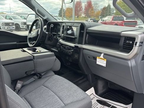 New 2026 Ford F450 XL w/ 360-Degree Camera Package image 17