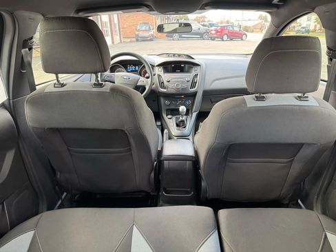 Used 2018 Ford Focus ST image 33