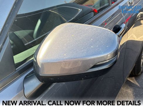 Used 2024 Honda HR-V EX-L image 10