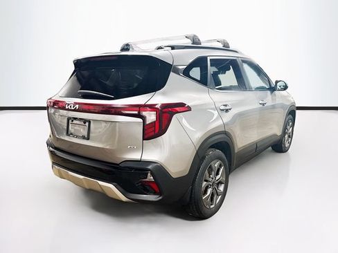 Used 2024 Kia Seltos S AWD/4WD image 7