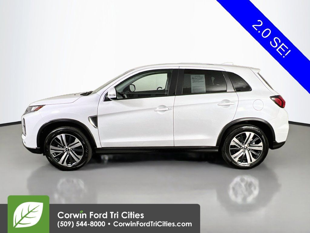 Used 2025 Mitsubishi Outlander Sport AWD image 5