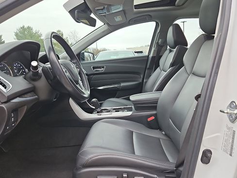 Used 2020 Acura TLX Standard image 14