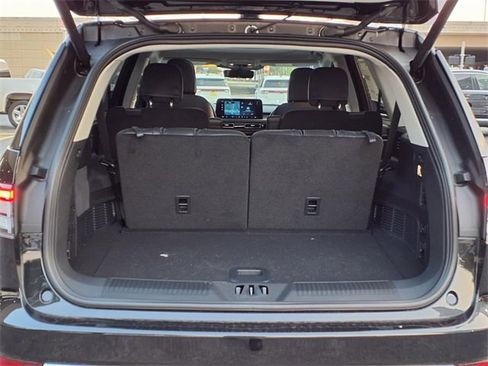 New 2025 Lincoln Aviator Premiere w/ Equipment Group 101A image 16