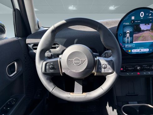 Used 2025 MINI Cooper S image 17