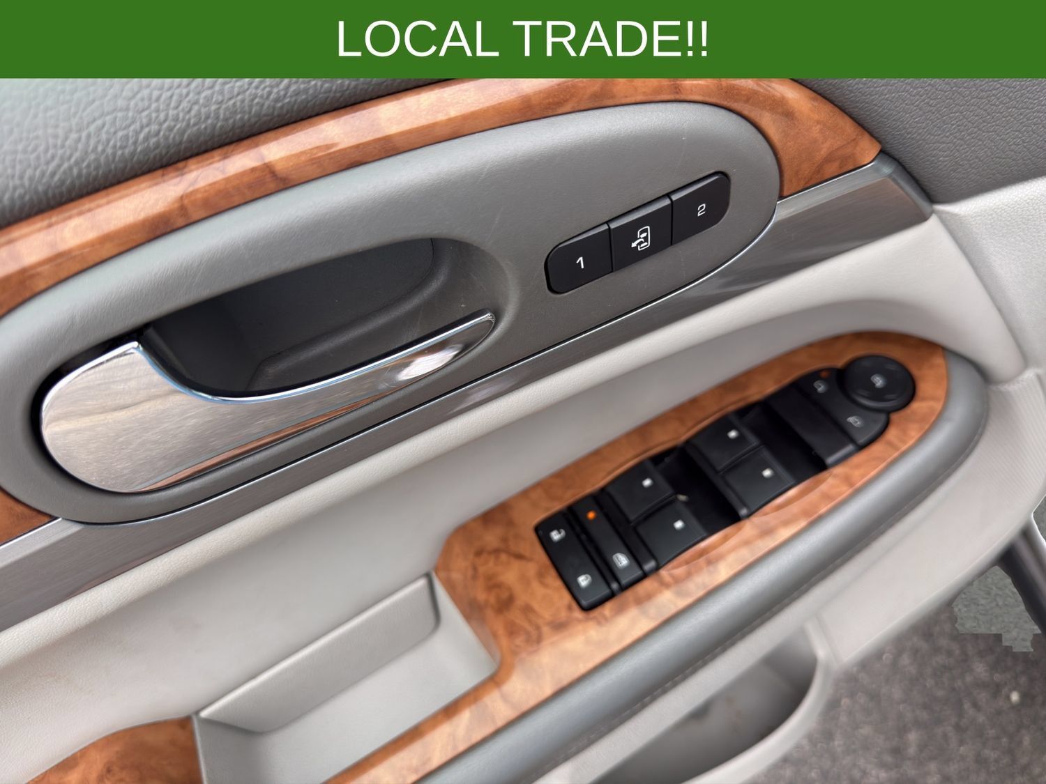 Used 2012 Buick Enclave Leather AWD/4WD image 12