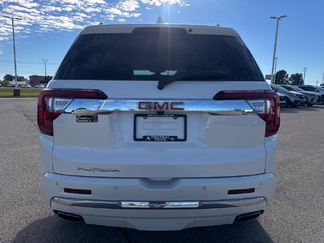 Used 2023 GMC Acadia Denali w/ Trailering Package FWD image 5