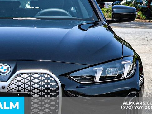 Used 2025 BMW i4 xDrive40i w/ Parking Assistance Package image 16