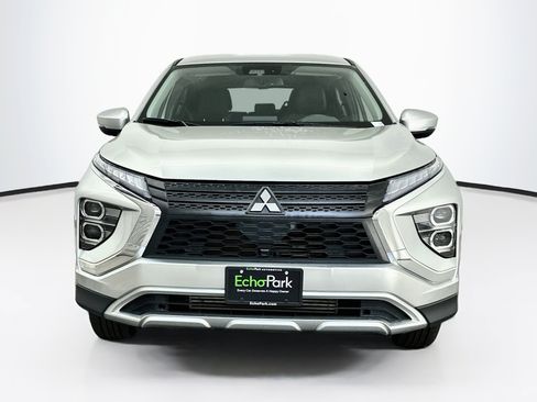 Used 2024 Mitsubishi Eclipse Cross SE AWD/4WD image 2