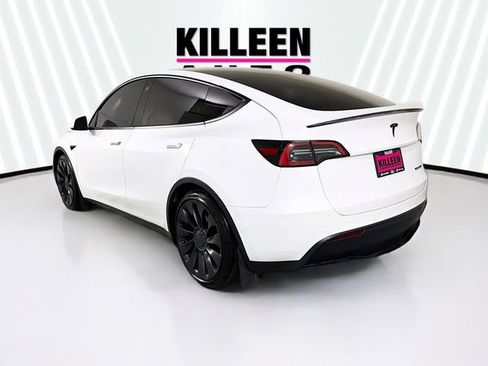 Used 2022 Tesla Model Y Performance image 5