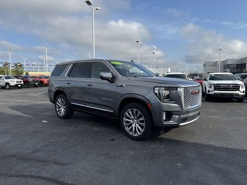 Used 2022 GMC Yukon Denali w/ Denali Reserve Package AWD/4WD image 6