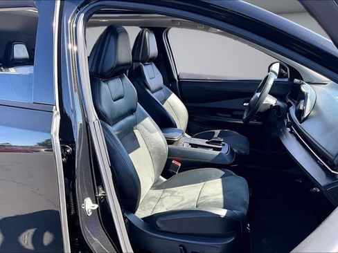 Certified 2024 Nissan Ariya AWD image 29