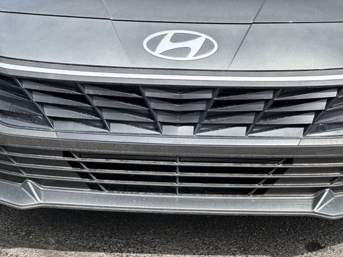 New 2026 Hyundai Elantra Sport FWD image 33