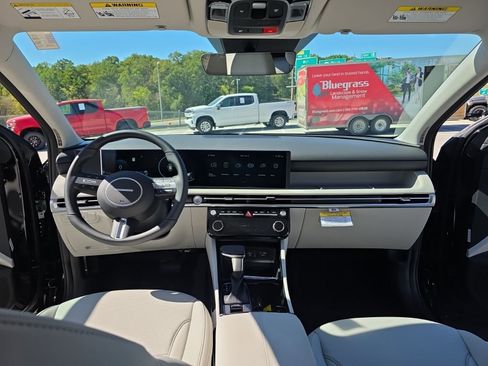 New 2026 Hyundai Tucson SEL image 11