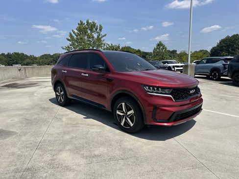 Certified 2023 Kia Sorento S w/ Panoramic Sunroof Package FWD image 4