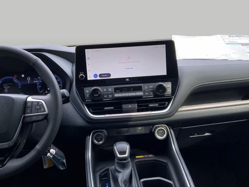 New 2026 Toyota Grand Highlander AWD Hybrid image 6