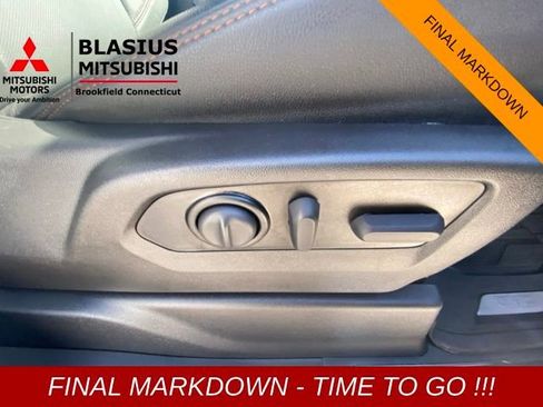 Used 2022 GMC Sierra 3500 AT4 w/ Gooseneck/5TH Wheel Package image 36