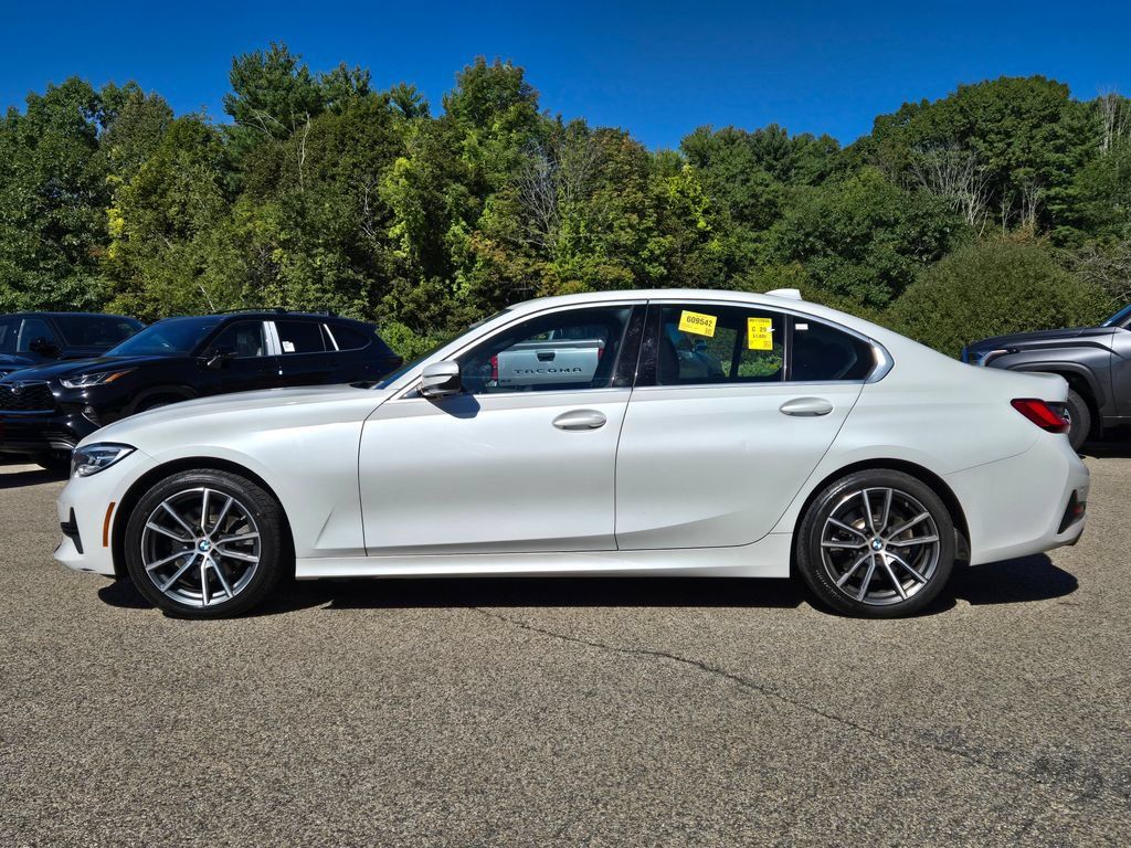 Used 2020 BMW 330i xDrive Sedan w/ Premium Package AWD/4WD image 2